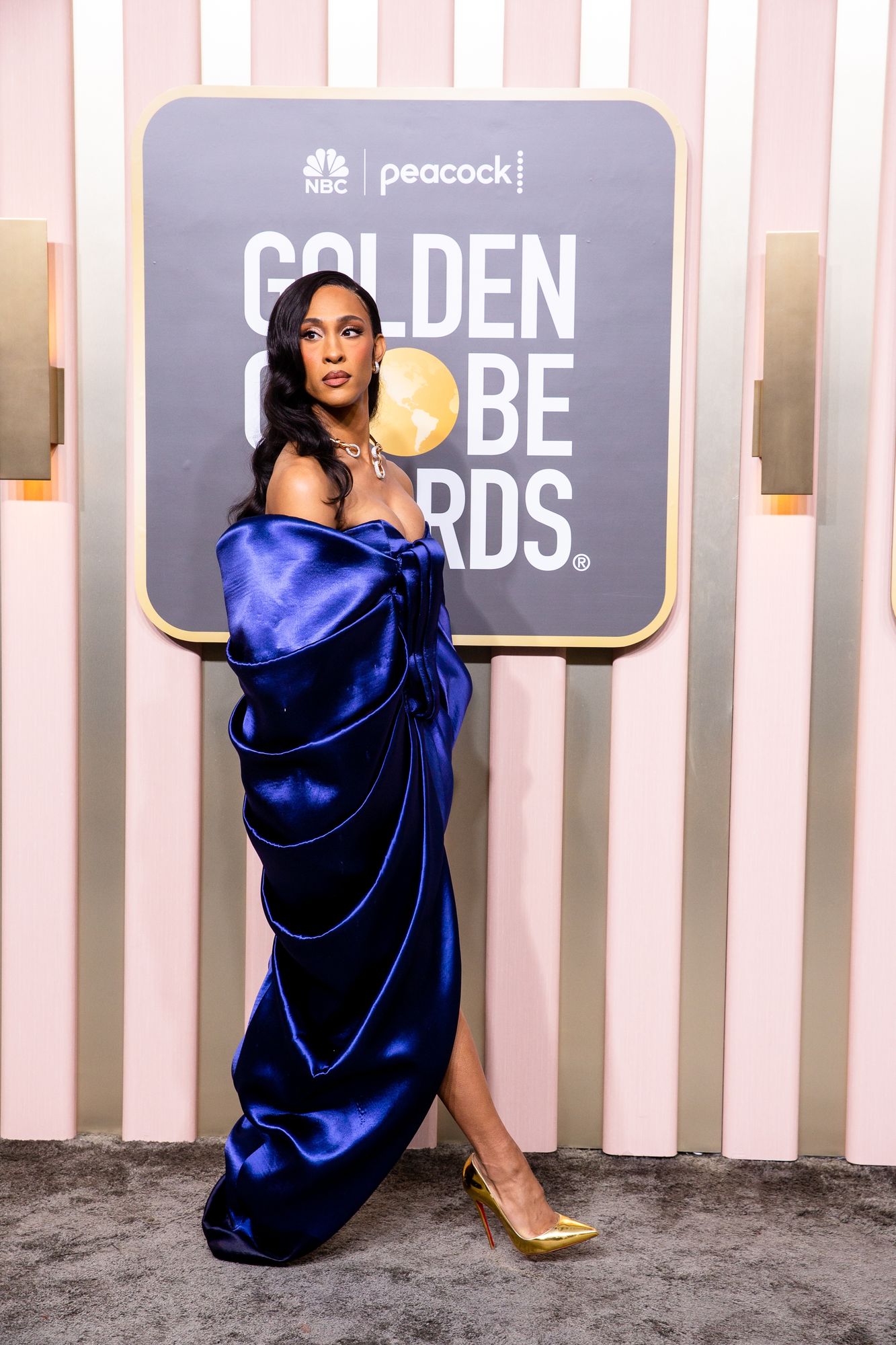 SMR-005.jpg SMR-005.jpg