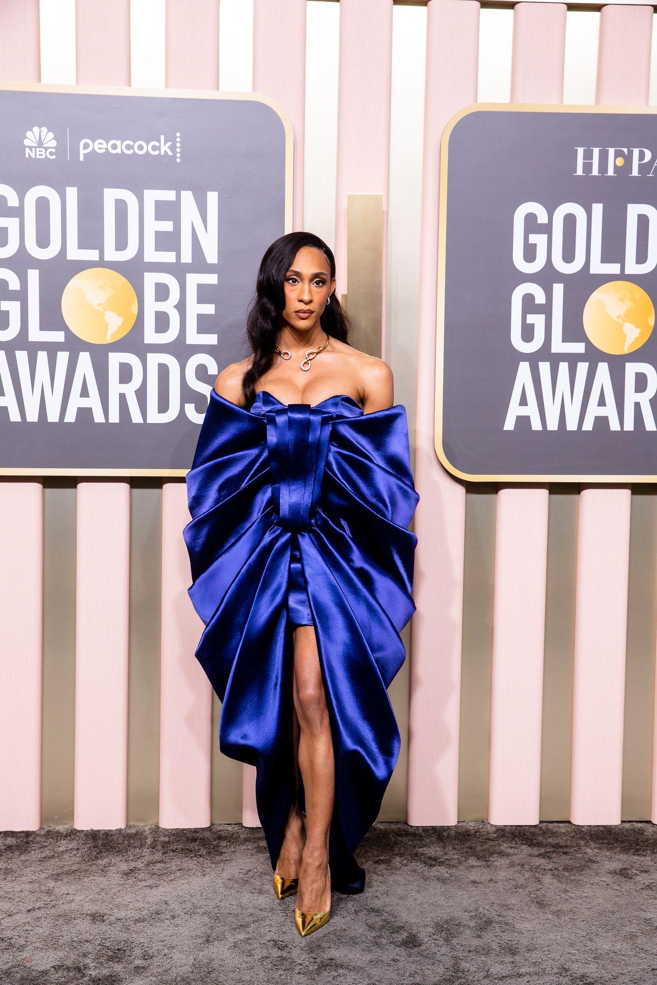 SMR-006.jpg SMR-006.jpg