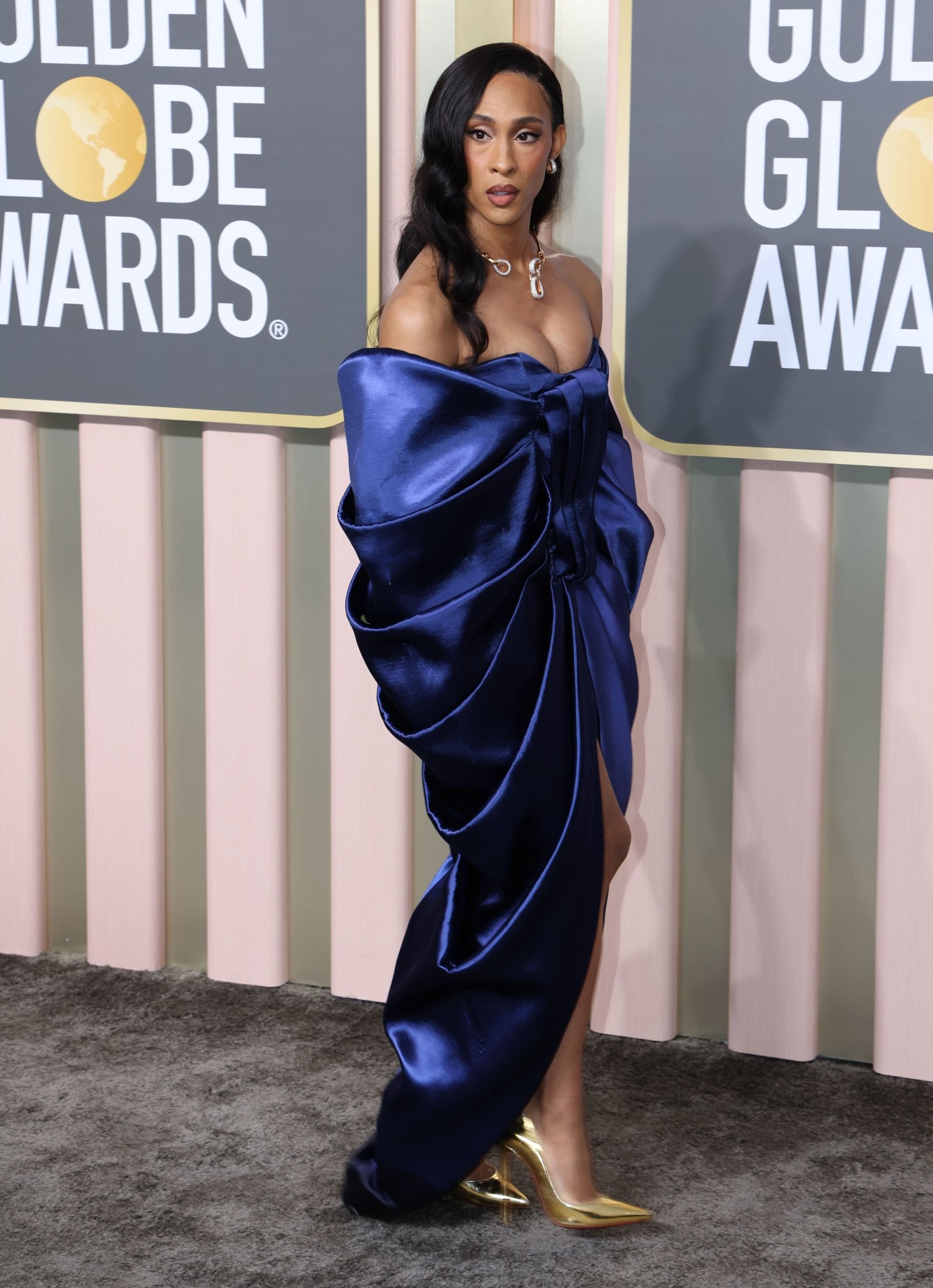 SMR-018.jpg SMR-018.jpg